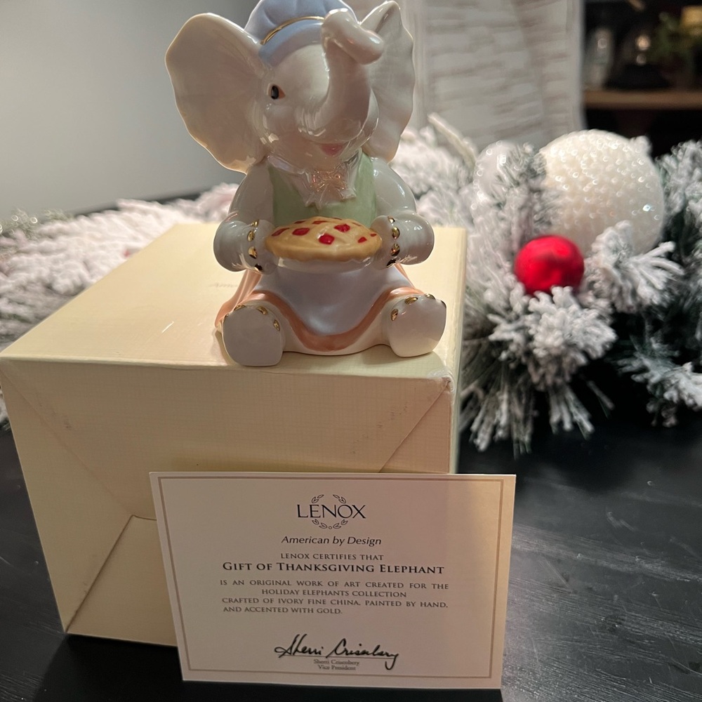 Lenox - Gift of Thanksgiving Elephant